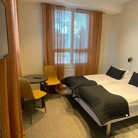 Kuukkeli Ivalo Airport Inn Dış mekan fotoğraf