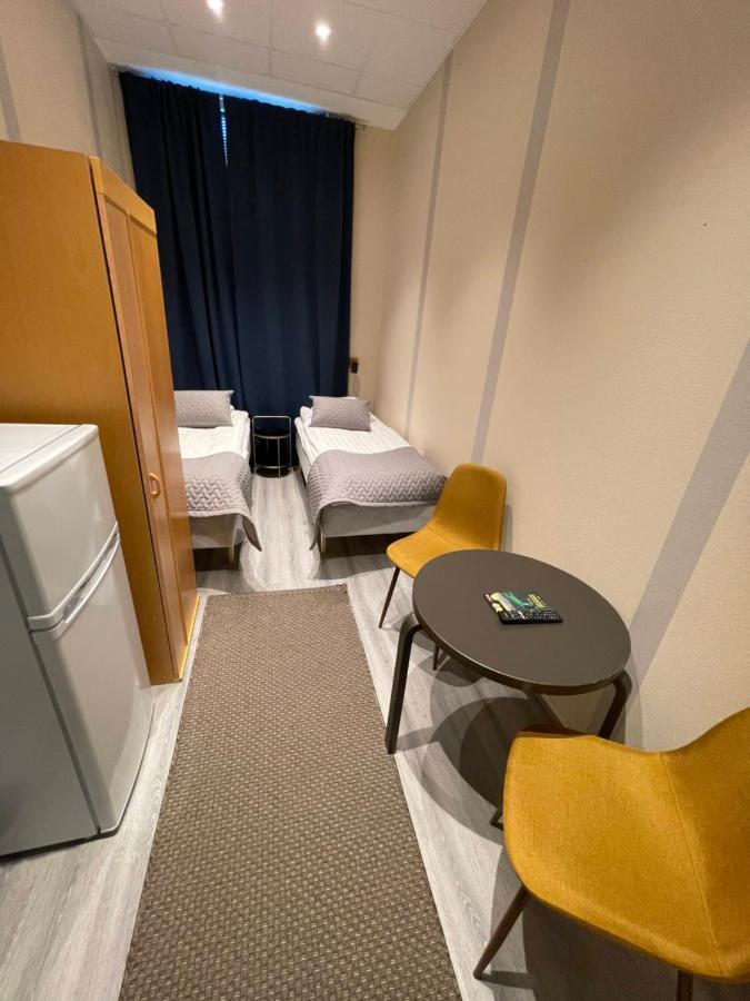 Kuukkeli Ivalo Airport Inn Dış mekan fotoğraf