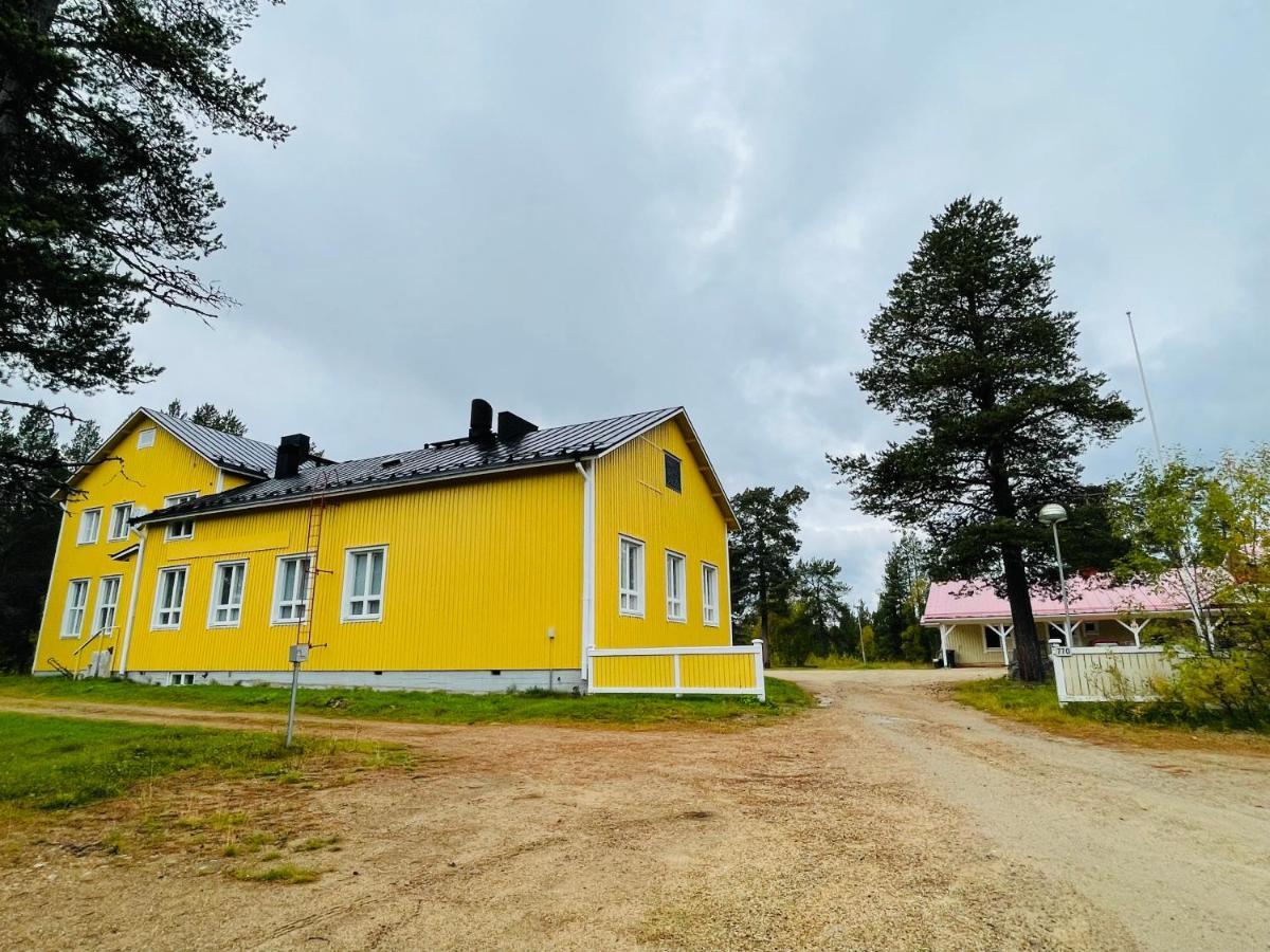 Kuukkeli Ivalo Airport Inn Dış mekan fotoğraf