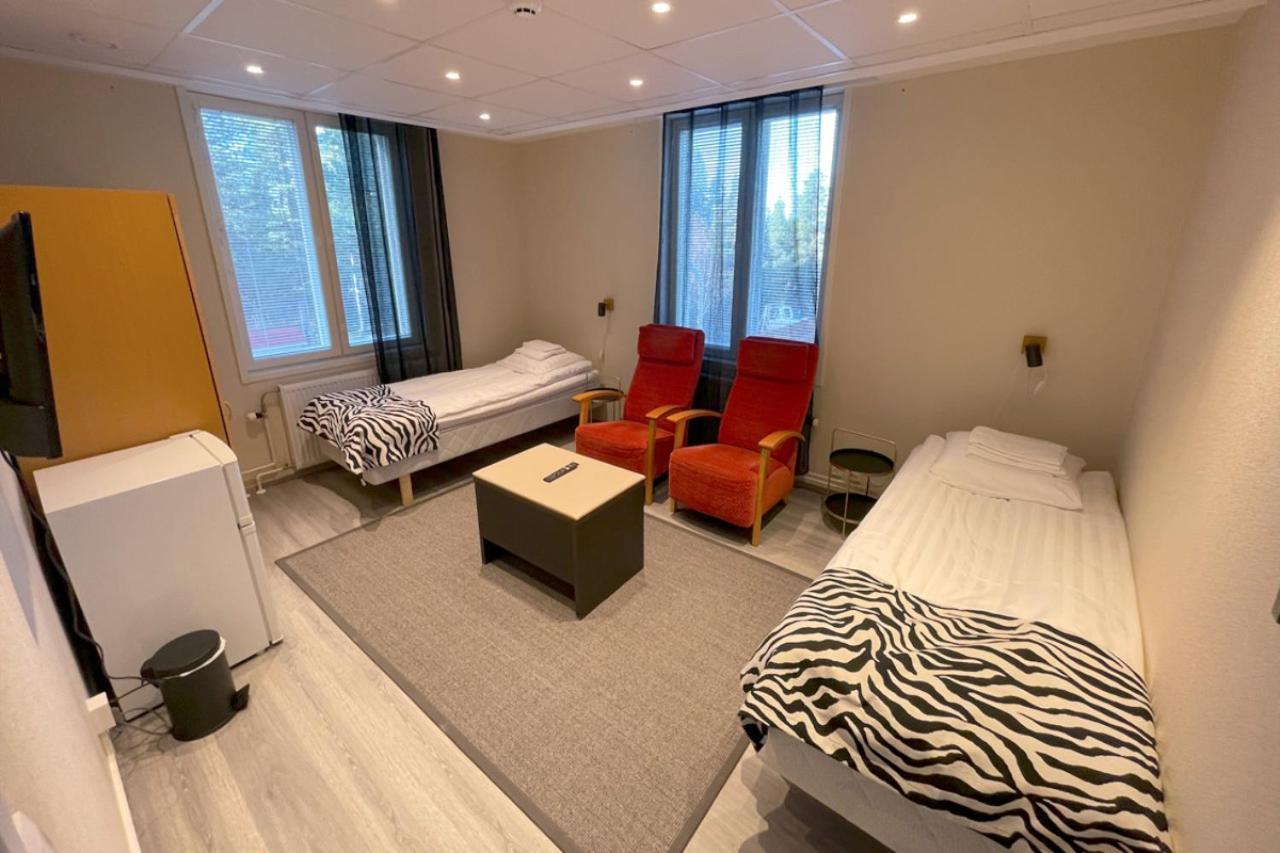 Kuukkeli Ivalo Airport Inn Dış mekan fotoğraf