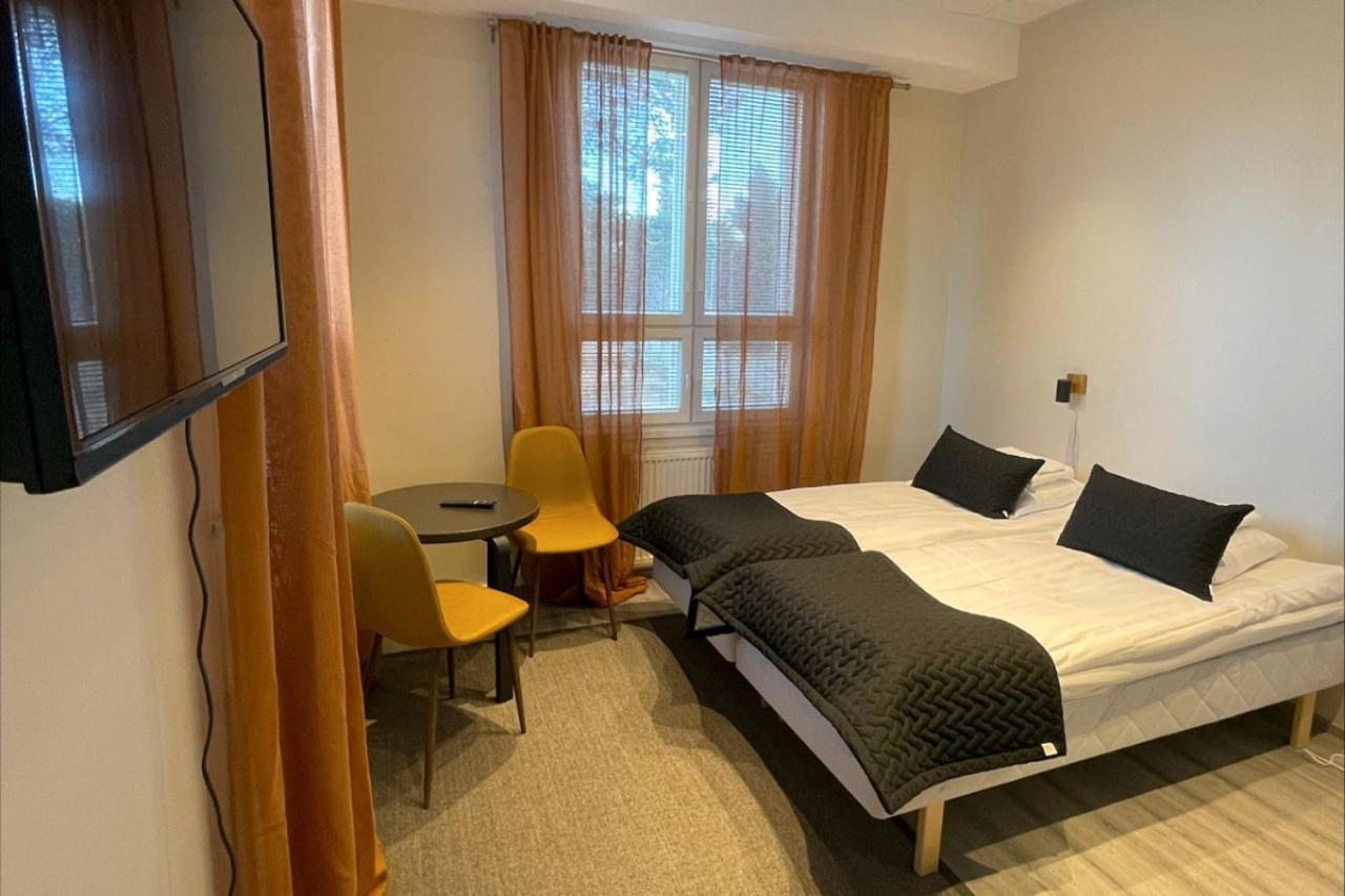 Kuukkeli Ivalo Airport Inn Dış mekan fotoğraf
